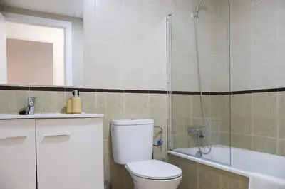 Un baño de TAYP San Marcos 102