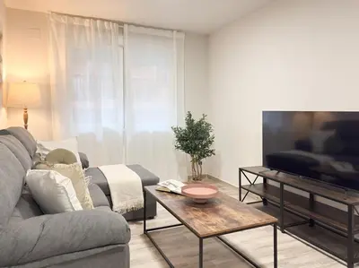 Una televisión o centro de entretenimiento en ChillaHomes 104