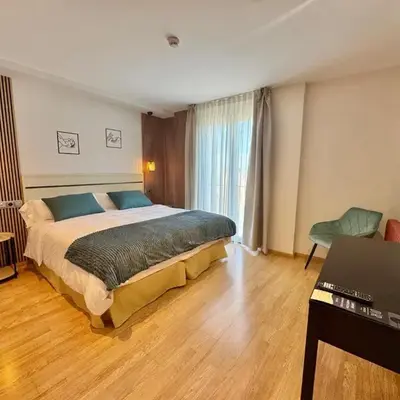 Hotel Ávila Diró