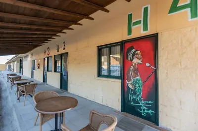 Plano de Hostal - Bungalows Camping Cáceres