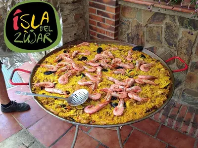 Comida en o cerca de este apartamento