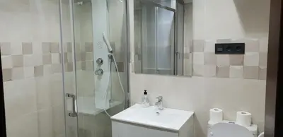 Un baño de APARTAMENTOS SALAMANCA PUERTA ZAMORA, Centro, Wifi, 2 habitaciones, Parking