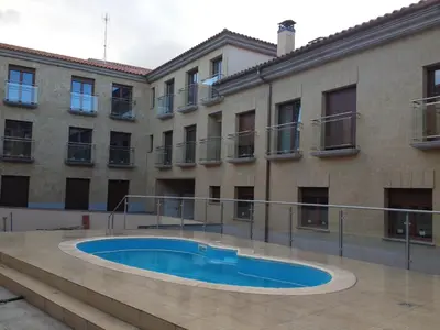 Piscina en o cerca de Apartamento Puente Romano P1-1B