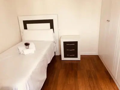 Cama o camas de una habitación en Apartamento Puente Romano P1-1B