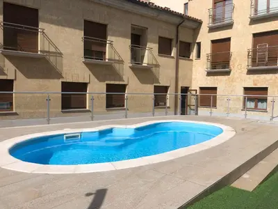 Piscina en o cerca de Apartamento Turistico Puente Romano P3 BAJO - B